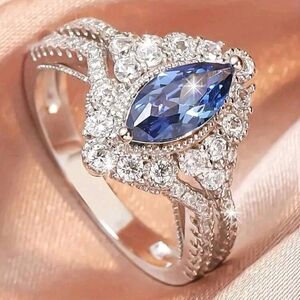 SS 925 Elegant Silver and Blue Gemstone Ring Size 6